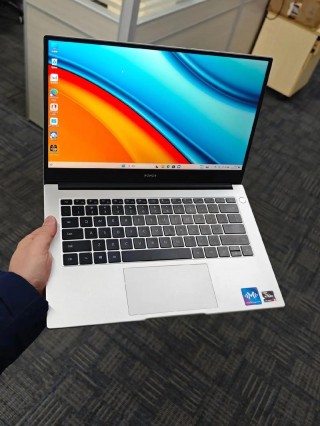 荣耀笔记本性价比怎么样，荣耀笔记本口碑怎么样