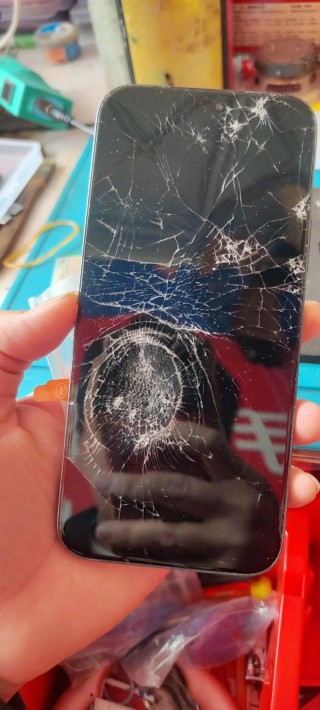 三星g9200屏幕多少钱，三星g9n屏幕怎么样？