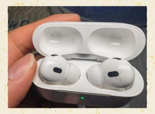 苹果正版耳机多少钱，苹果手机正品耳机大概多少钱？