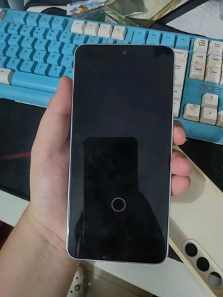 魅族为什么比小米贵，魅族手机为什么比华为便宜？