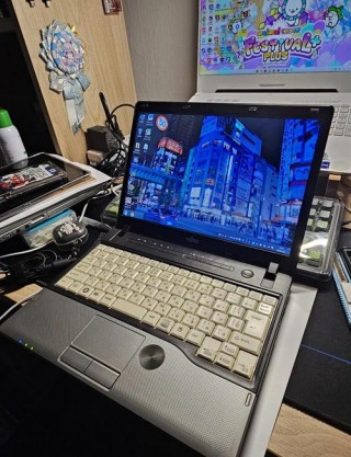 包含富士通还做笔记本吗的词条