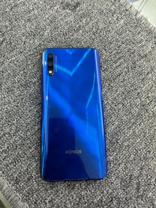 荣耀x9和荣耀9x是一样吗，荣耀x9和荣耀9x是一样吗值得买吗