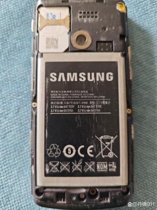 三星i900屏幕失灵如何解决？三星 i9000