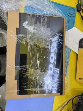 笔记本液晶屏坏了怎么修复，笔记本液晶屏坏了的表现图像？