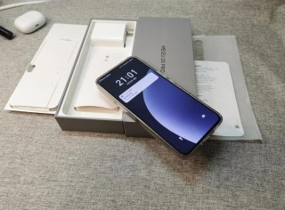 米5s屏幕和米6哪个好，小米5s和小米6屏幕是一样的吗？