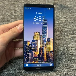 华为mate10pro参数配置带指纹吗，华为mate10pro的配置参数？