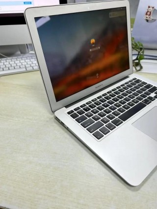 苹果笔记本2013款还能用多少时间，苹果电脑2013款还能用吗？