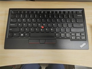 笔记本电脑推荐插键盘嘛？笔记本电脑用自带键盘还是外接键盘