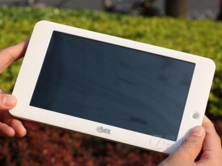 半岛铁盒平板电脑质量怎么样，半岛铁盒电脑是什么牌子？