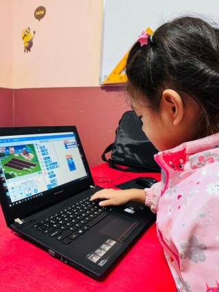 联想小新和小米笔记本哪个好，小米笔记本好还是联想小新？