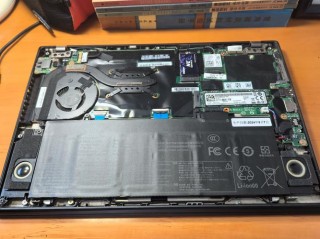 x280能装几块硬盘？x280 thinkpad可以加双硬盘吗