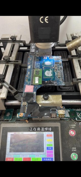 电脑没装显卡会怎么样，电脑没插显卡