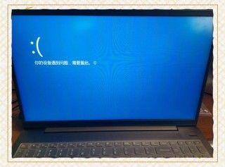 电脑花屏一下又好了怎么回事，电脑突然花屏几秒又好了