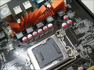 p55主板支持1600内存吗？p55主板比较高配什么显卡