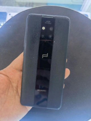 华为mate20128g多少钱？华为mate12费用