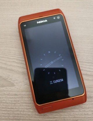 诺基亚n8现在卖多少钱，诺基亚n8当时多少钱？