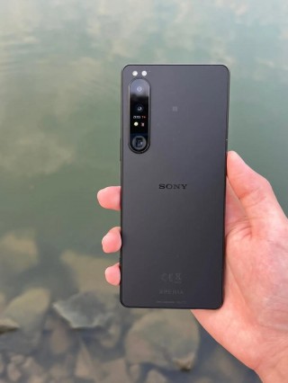 索尼xz3怎么进入刷机模式，索尼xz3刷机包？