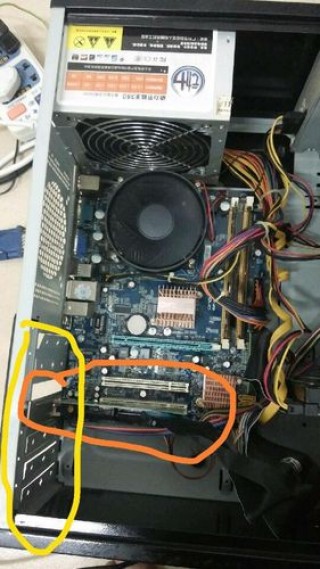 主机显卡在什么位置，主机显卡的位置图解