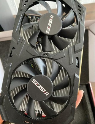 e52666v3比较高带什么显卡，e52698v3配什么显卡