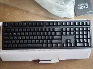 办公室打字用什么轴的机械键盘，办公室用哪种机械键盘？