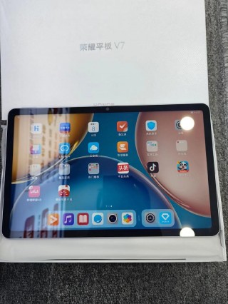 荣耀平板7和v7对比，荣耀平板v7pro和荣耀平板v7？