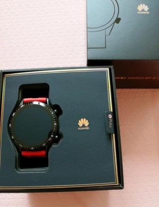 华为watchgt2e值得买吗？华为watchgt2e费用
