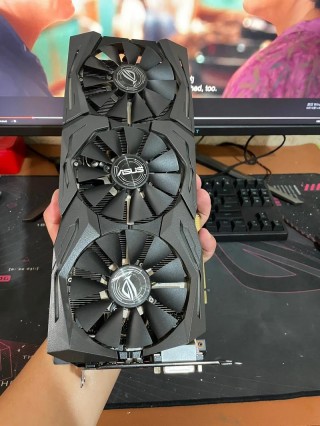 1080显卡400w电源够吗，1080ti 400w电源？