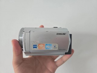 老款索尼摄像机型号大全费用？索尼老式相机