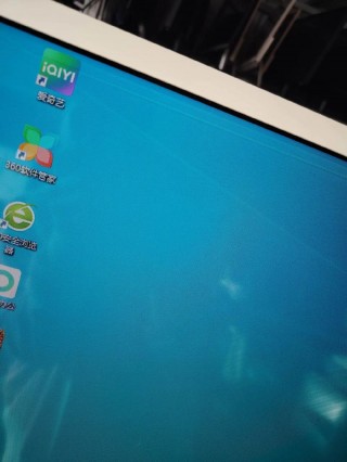 三星电脑怎么调亮度，三星电脑怎么调亮度快捷键