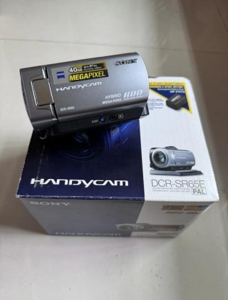 杰伟世摄像机好还是索尼摄像机好？杰伟世和索尼摄像机