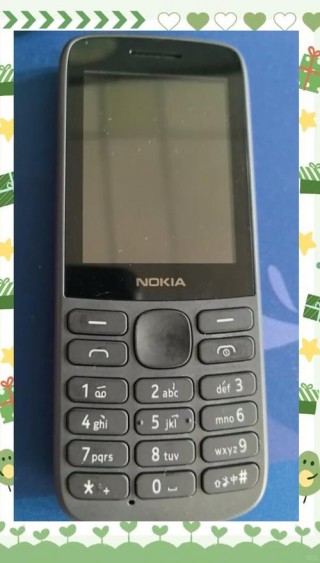 诺基亚220好还是215好，诺基亚220对比215