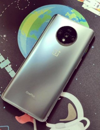 一加7t是什么屏幕，一加7t多大的屏幕