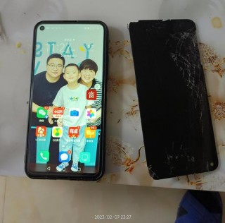 华为荣耀20i屏幕维修多少钱，华为荣耀20手机屏幕碎了要多少钱修