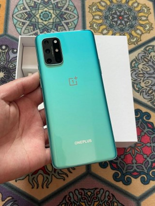 一加8t屏幕分辨率是多少，一加8t 屏幕分辨率