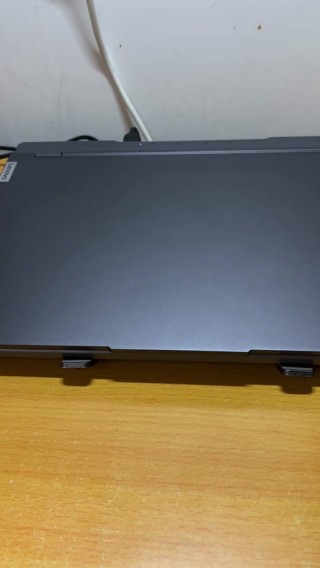 联想yoga710换屏幕多少钱，联想yoga710屏幕拆解？