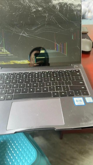 神州笔记本电脑维修多少钱，神舟笔记本维修费用？