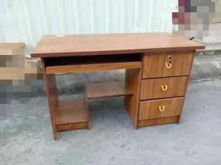 笔记本电脑桌搭配推荐？笔记本电脑桌高度多少适合