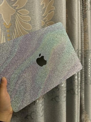 白色皮纹笔记本电脑推荐，白皮笔记本是啥？