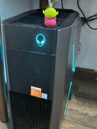 外星人笔记本m15r7怎么样，外星人m15系列？