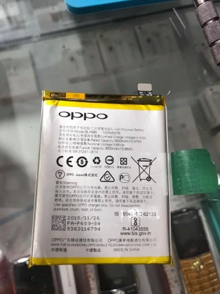 oppor11plus能换电池吗，oppor11plus能不能换电池