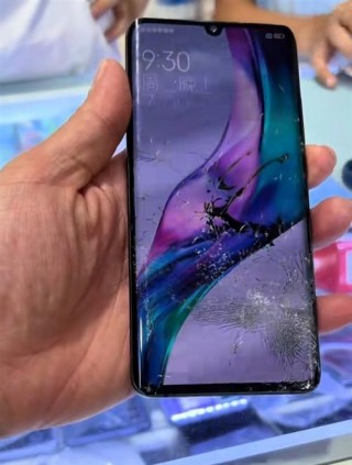 小米cc9换个屏幕需要多少钱，小米cc9 换屏多少钱？