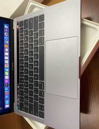 高级配色笔记本电脑推荐？高级配色笔记本电脑推荐知乎