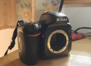 尼康d800e和d750买哪个好，尼康d7500跟d800e哪个值得