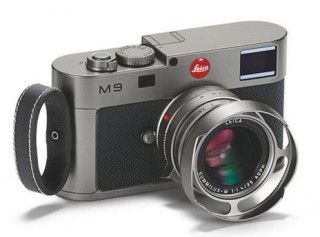 徕卡m9内存卡位置在哪，徕卡m9参数设置？