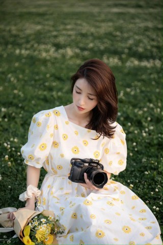 5d4人像配什么镜头最实用，5d4拍人像配什么镜头？