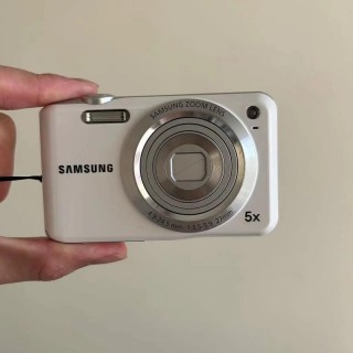 三星es65是卡片机吗？三星es65用什么内存卡