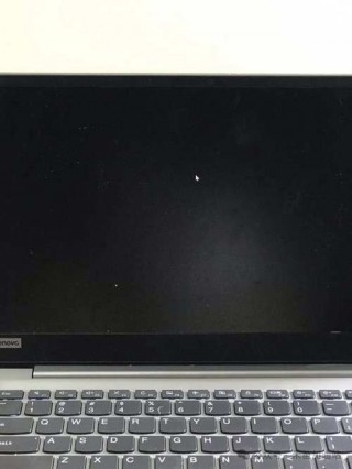 vaio笔记本开机黑屏怎么办，yepo笔记本开机黑屏？