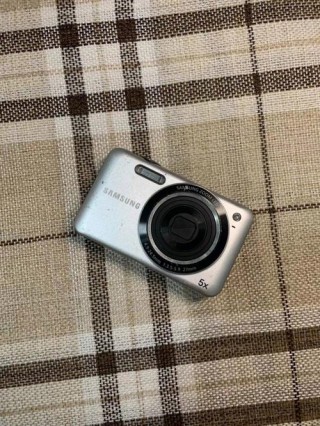 三星es75内存卡在哪放，三星s7edge 内存卡