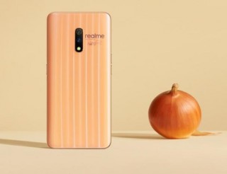 realmeq和realmex哪个好，realmeq和v系列？