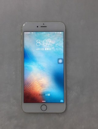 现在苹果6plus卖多少，苹果6plus现在还值多少钱？